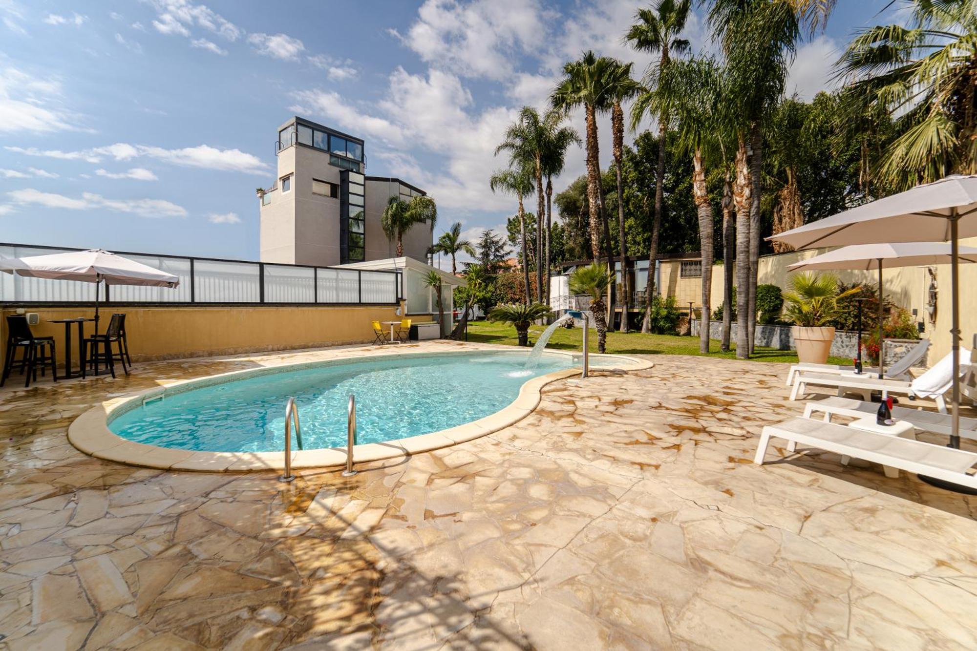 Holidays Alba Catania Bagian luar foto